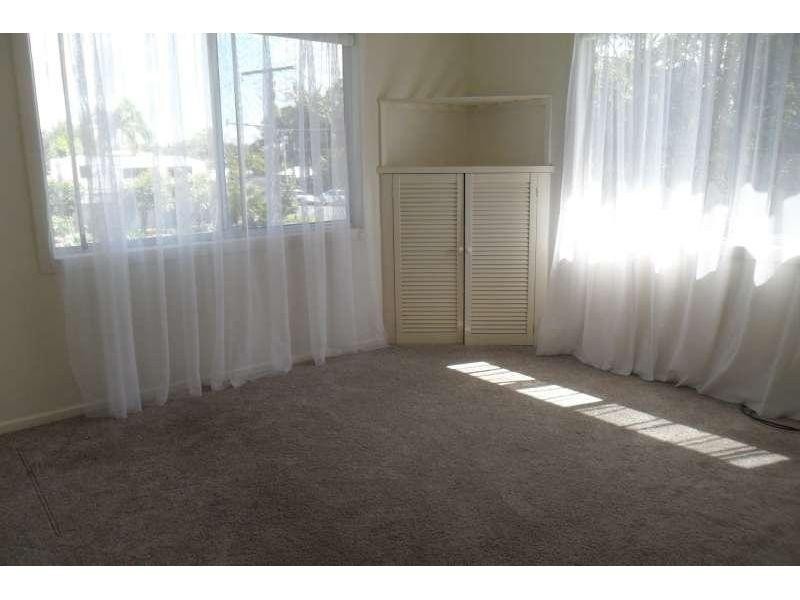 108 Bamboo Avenue, Benowa QLD 4217