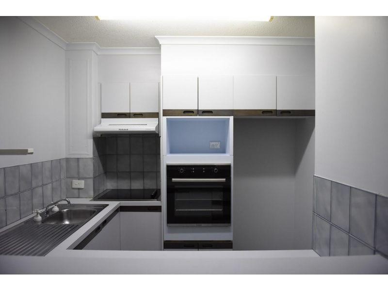 12/17 Genoa Street, Surfers Paradise QLD 4217