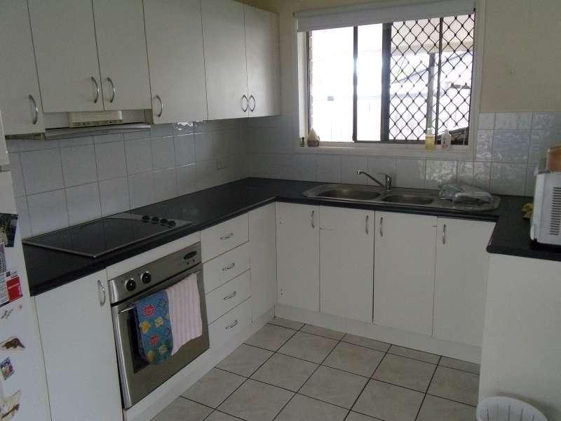 154 Benowa Road, Southport QLD 4215