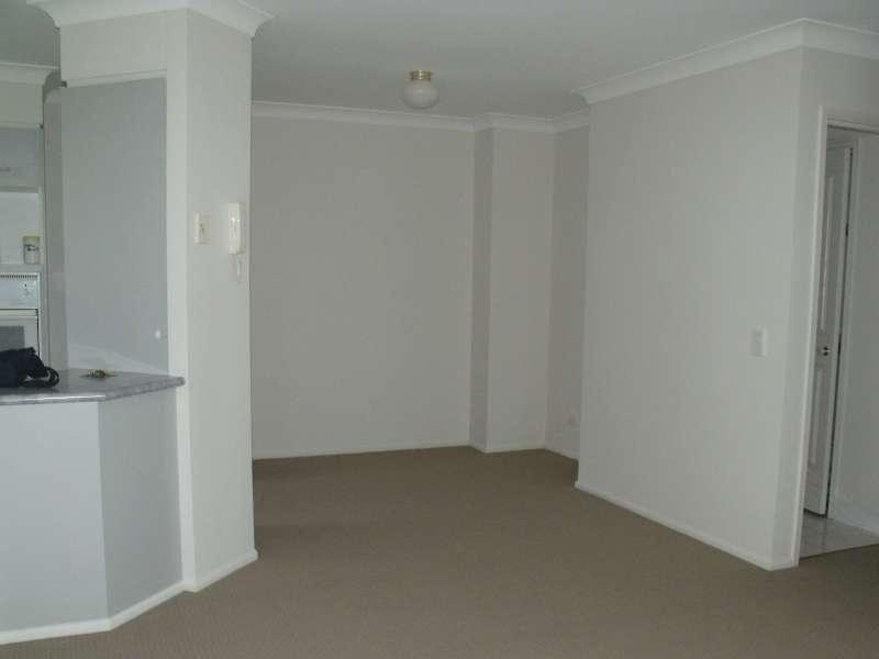 14/16 Whitby Street, Southport QLD 4215