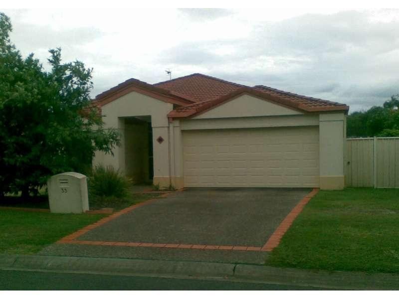 33 Ingles Circuit, Arundel QLD 4214