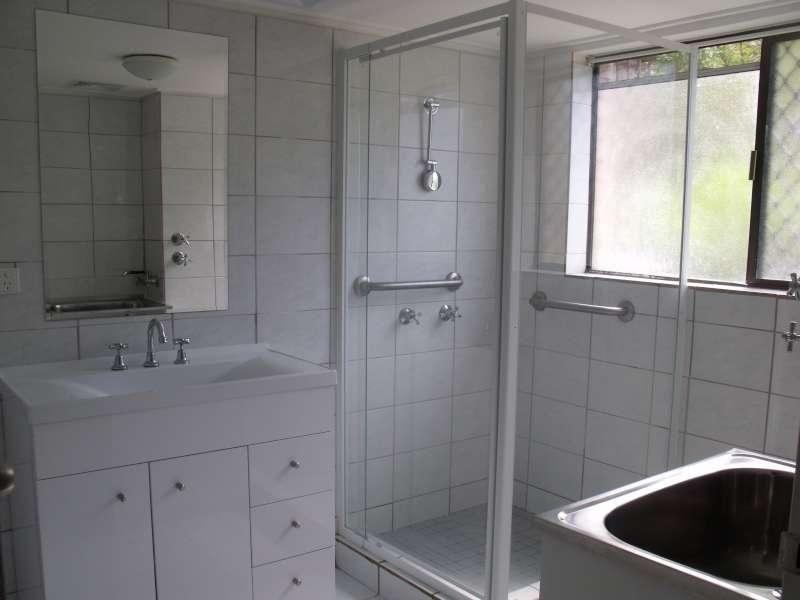 1/8 Nalla Court, Palm Beach QLD 4221