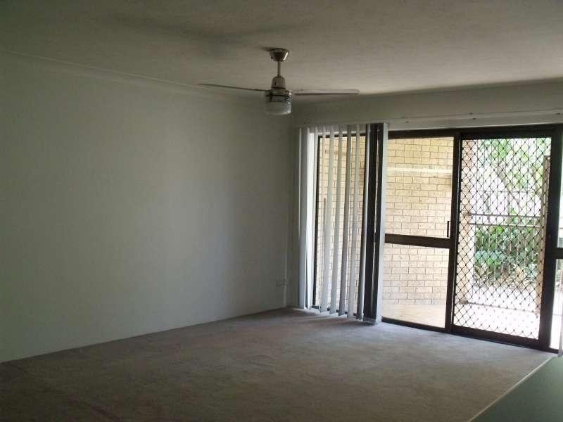 1/8 Nalla Court, Palm Beach QLD 4221