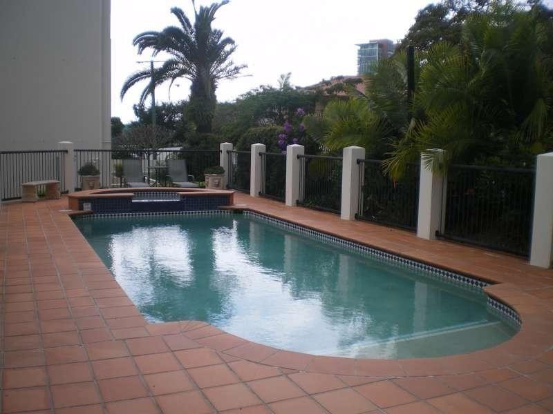 24/11 Owens Lane, Southport QLD 4215