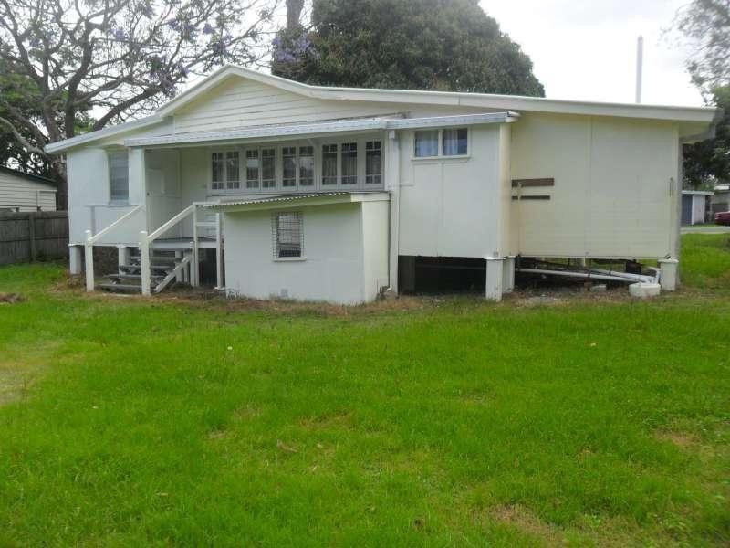 21 Echlin Street, Labrador QLD 4215