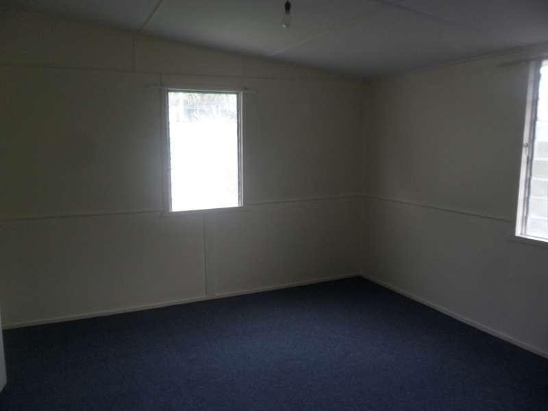 21 Echlin Street, Labrador QLD 4215