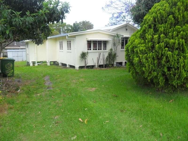 21 Echlin Street, Labrador QLD 4215