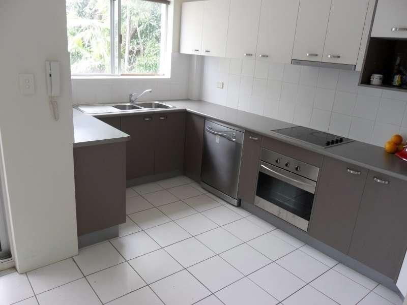 3/77 Melton Road, Nundah QLD 4012