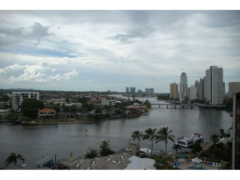 904/4 Wahroonga Place, Surfers Paradise QLD 4217