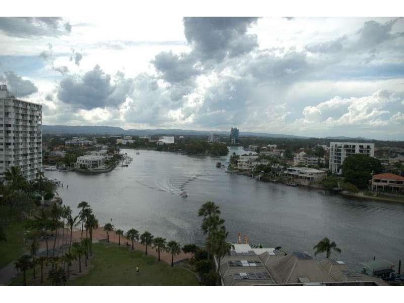 904/4 Wahroonga Place, Surfers Paradise QLD 4217