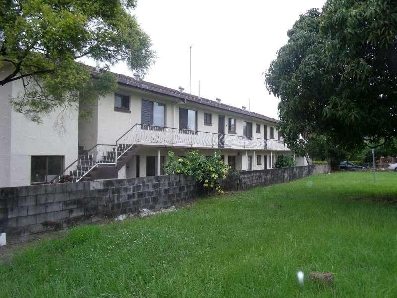 2/50 Railway Street, Southport QLD 4215