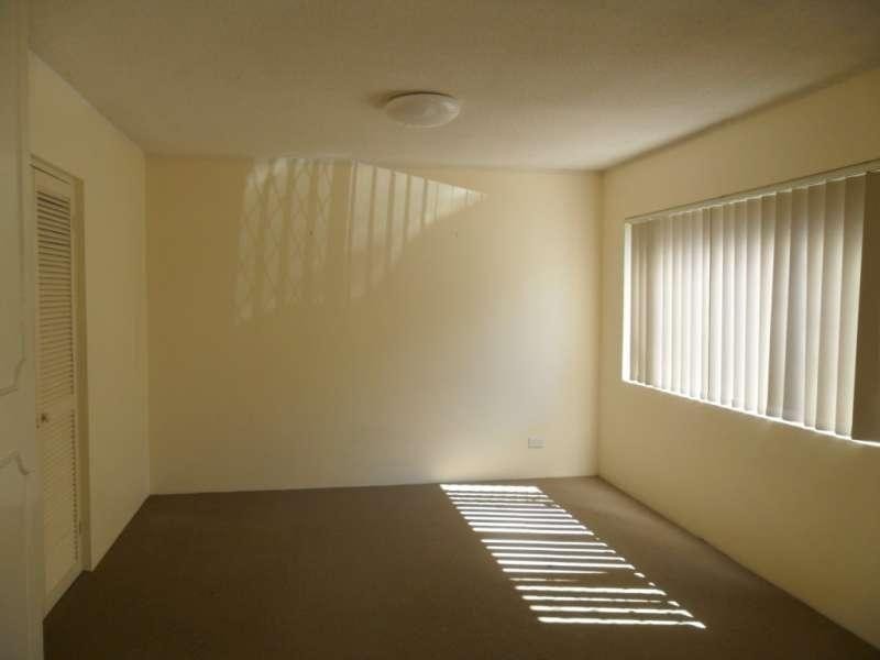 2/50 Railway Street, Southport QLD 4215