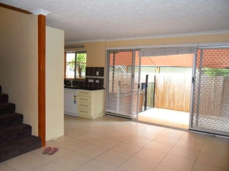 9/21 North Street, Southport QLD 4215