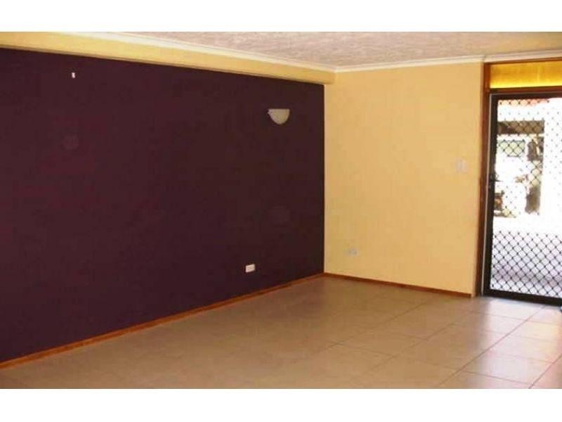 9/21 North Street, Southport QLD 4215