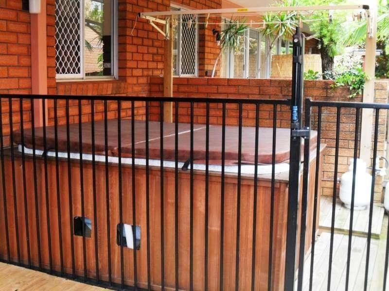 9/21 North Street, Southport QLD 4215