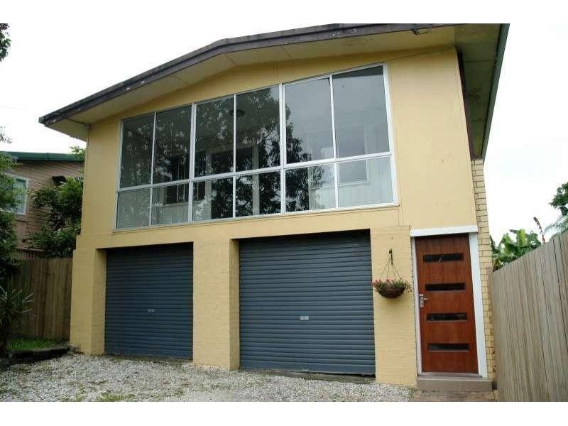 53 Blake Street, Southport QLD 4215