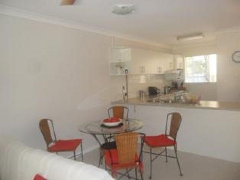 2/31 Monte Carlo Avenue, Surfers Paradise QLD 4217