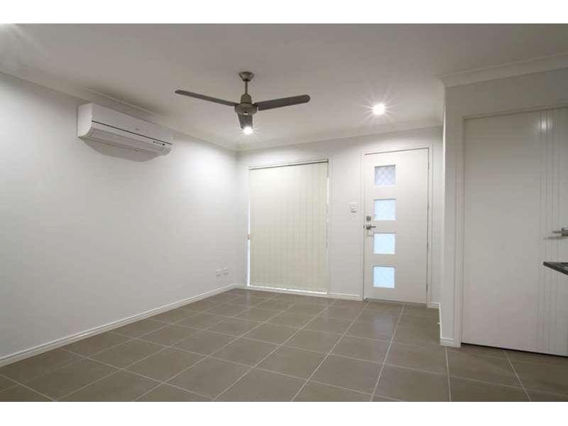 2/6 Soward Court, Morayfield QLD 4506