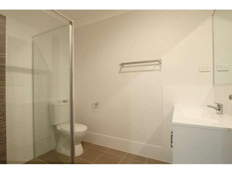 2/6 Soward Court, Morayfield QLD 4506