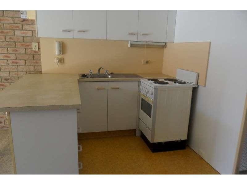 15/4 Brighton Street, Biggera Waters QLD 4216