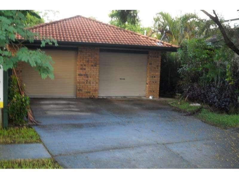 1/8 Shillito Street, Southport QLD 4215