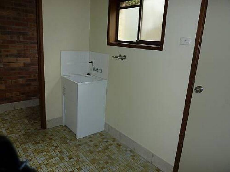 2/13 Caroline Avenue, Southport QLD 4215