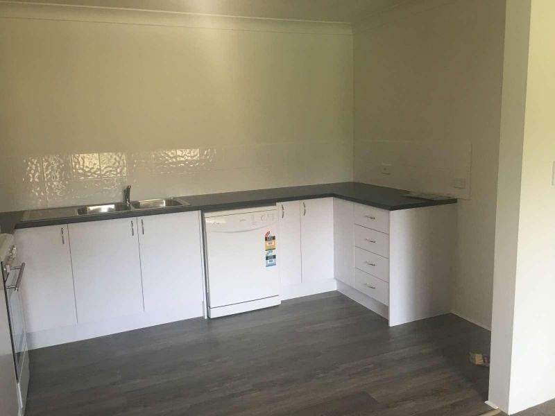 1/6 Lenneberg Street, Southport QLD 4215