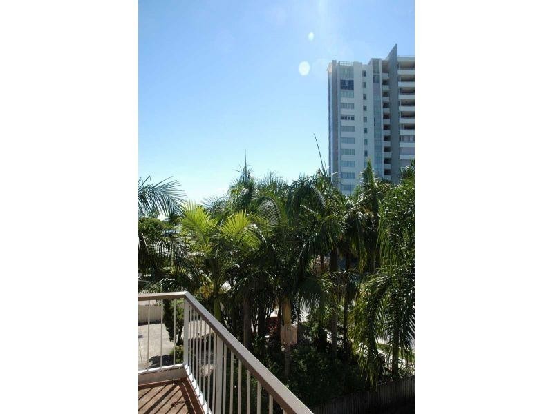 6/164 Frank Street, Southport QLD 4215