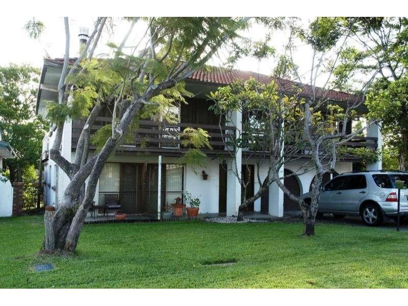 1/13a Maxwell Brown Drive, Southport QLD 4215