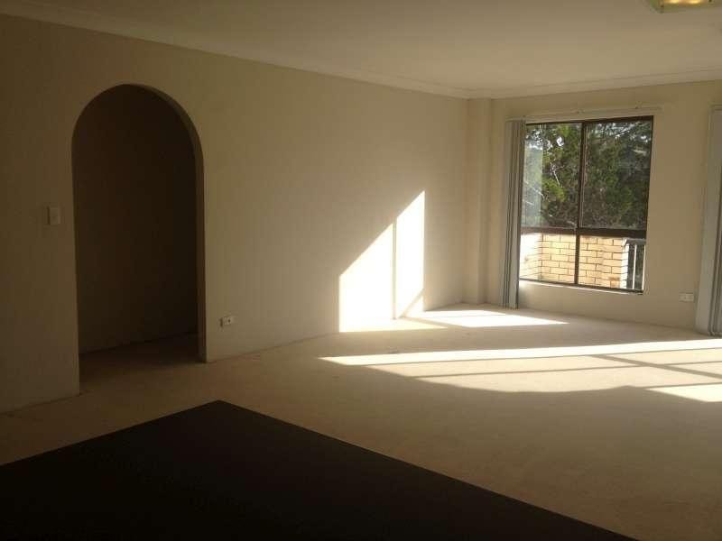 13/63 Bauer Street, Southport QLD 4215