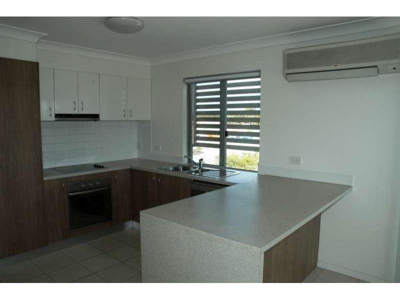 8/38 Johnston Street, Southport QLD 4215