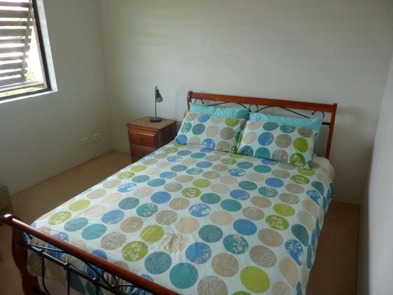 11/2 Johnston Street, Southport QLD 4215