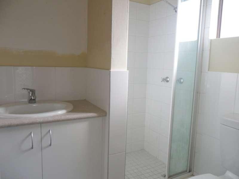 26/111 Salerno Street, Bundall QLD 4217