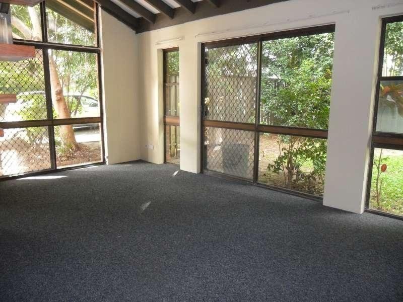 26/111 Salerno Street, Bundall QLD 4217