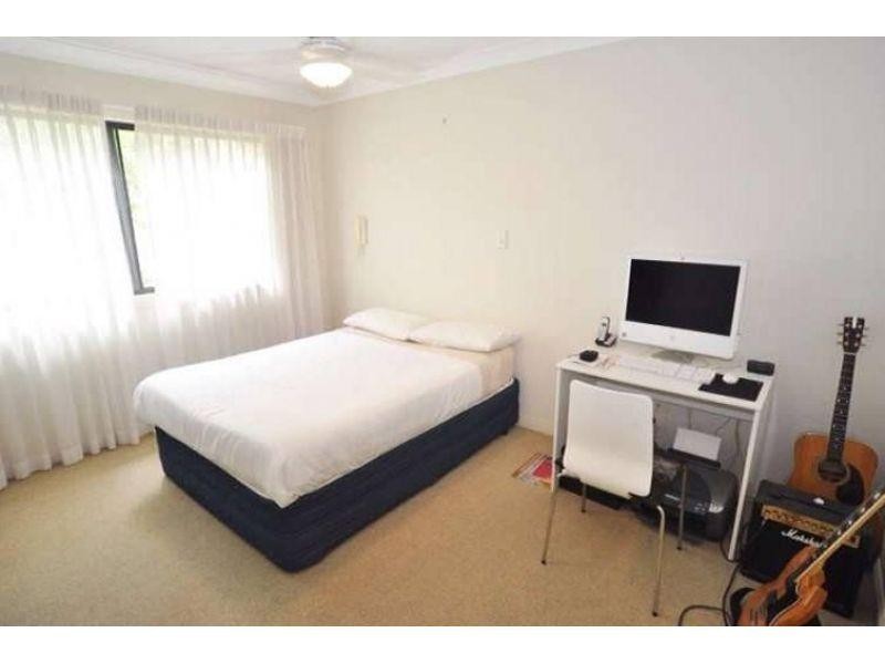 5/23 Bath Street, Labrador QLD 4215