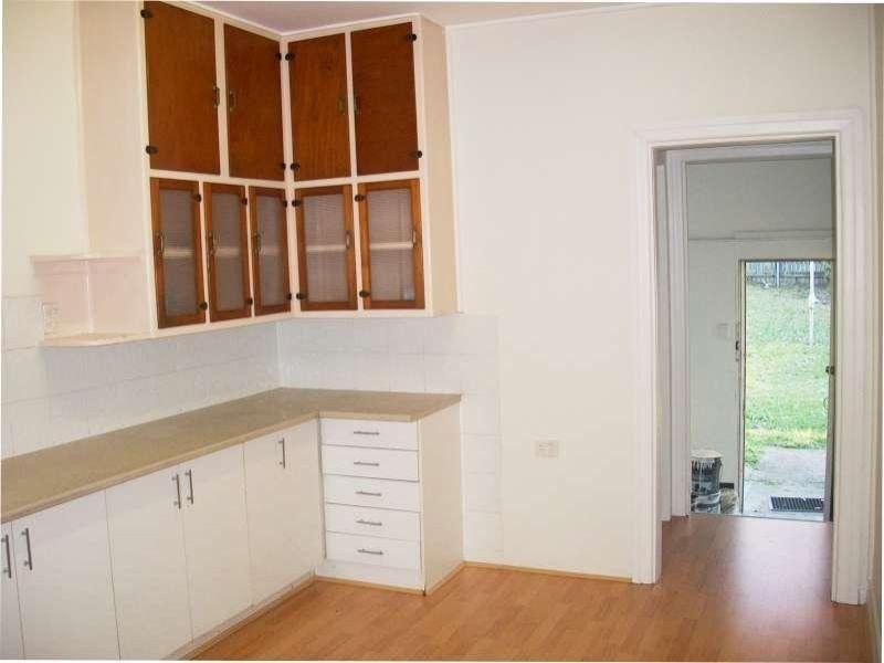 65 Chaucer Street, Moorooka QLD 4105