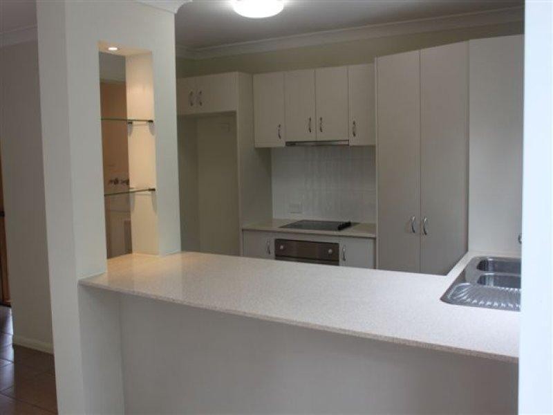 7/32-34 Margaret Street, Southport QLD 4215