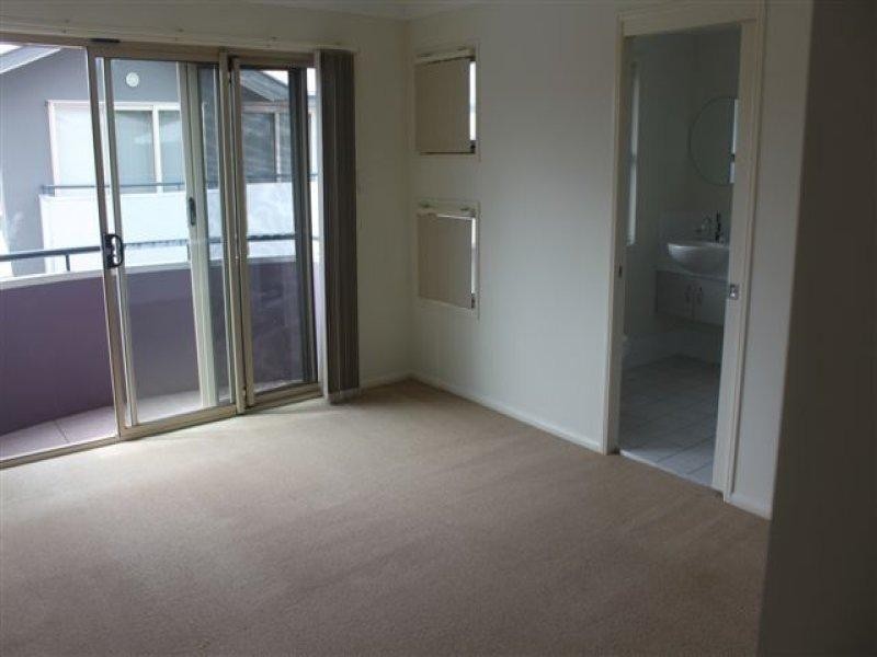 7/32-34 Margaret Street, Southport QLD 4215