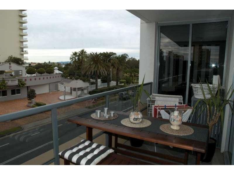 419/1 Aqua Street, Southport QLD 4215