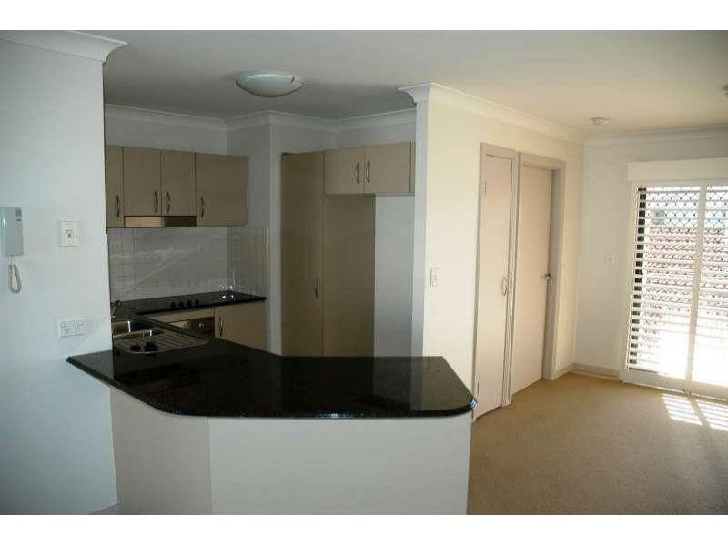 10/35 Loder Street, Biggera Waters QLD 4216