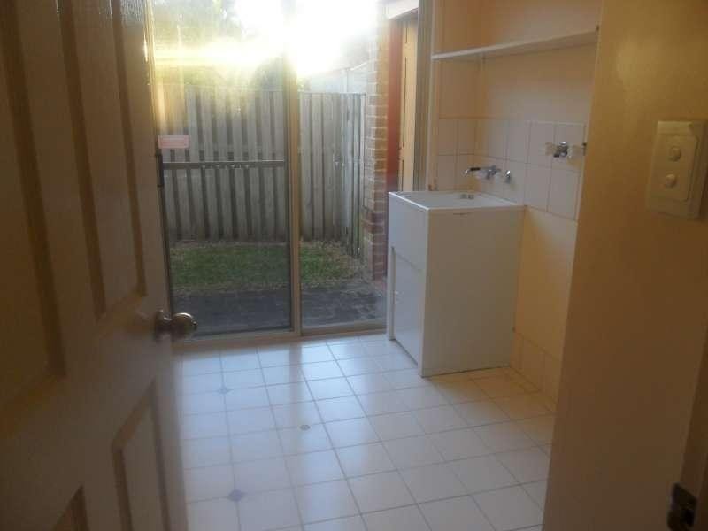 4 Magpie Court, Burleigh Waters QLD 4220