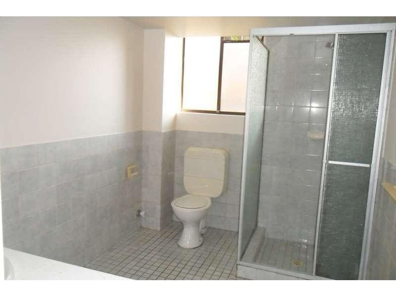 1/3 North Street, Southport QLD 4215