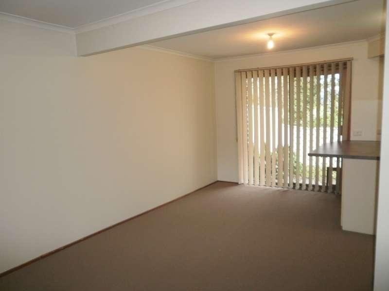 2/31 Corunna Crescent, Ashmore QLD 4214