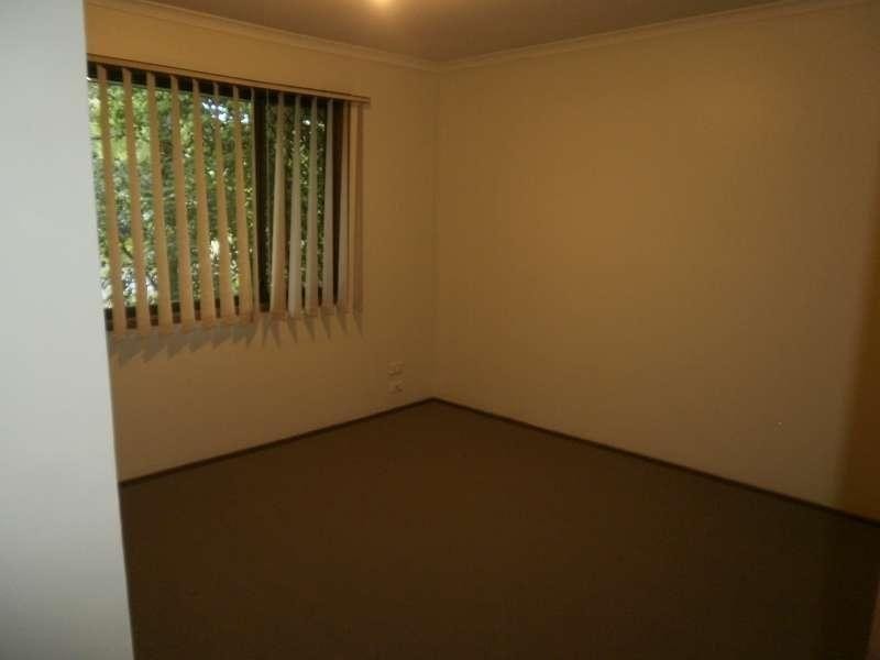 2/31 Corunna Crescent, Ashmore QLD 4214