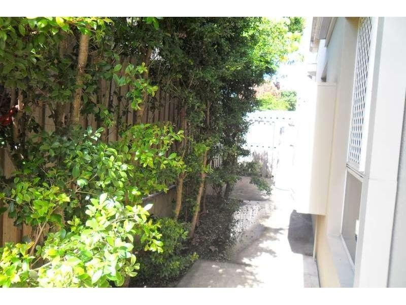 1/214 Queen Street, Southport QLD 4215