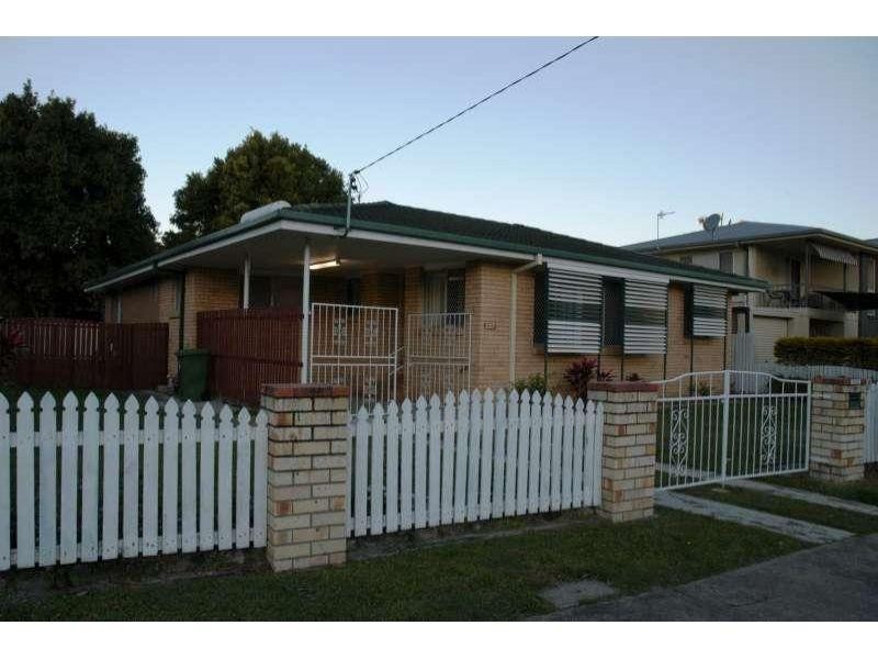 227 Turpin Road, Labrador QLD 4215