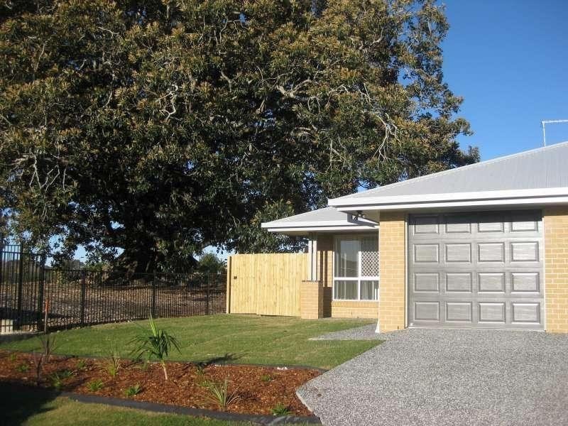 2/8 Lotus Avenue, Bellmere QLD 4510