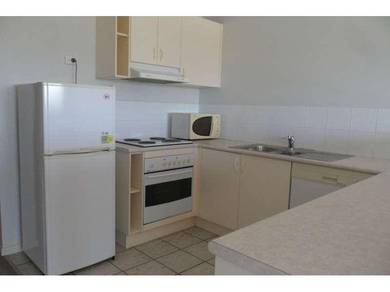 17/5 Lloyd Street, Southport QLD 4215