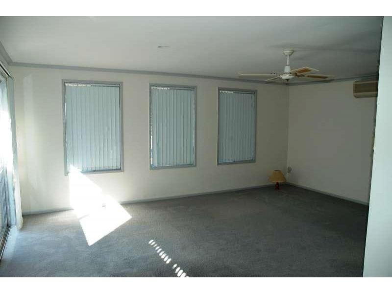 102 Muir Street, Labrador QLD 4215