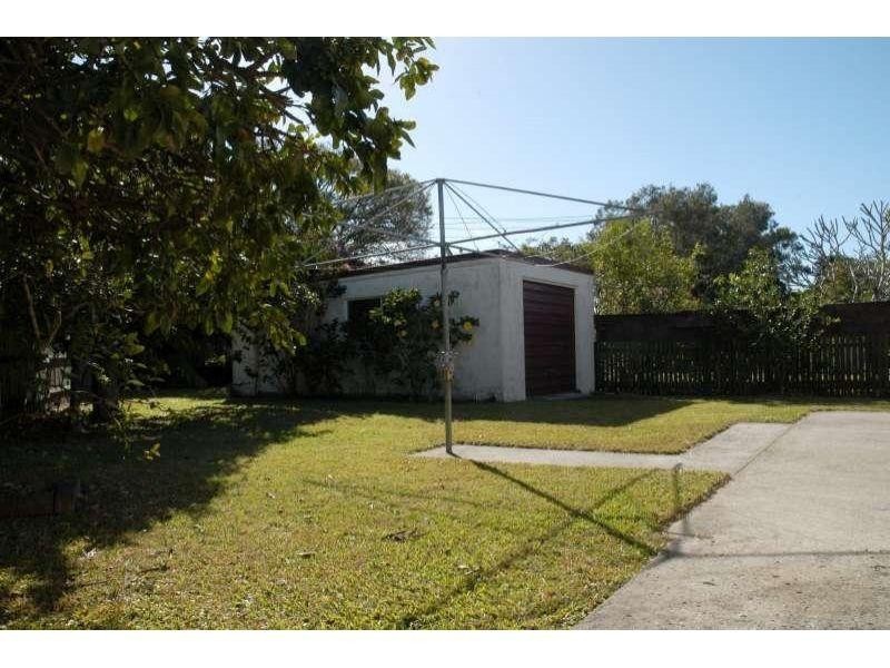 102 Muir Street, Labrador QLD 4215